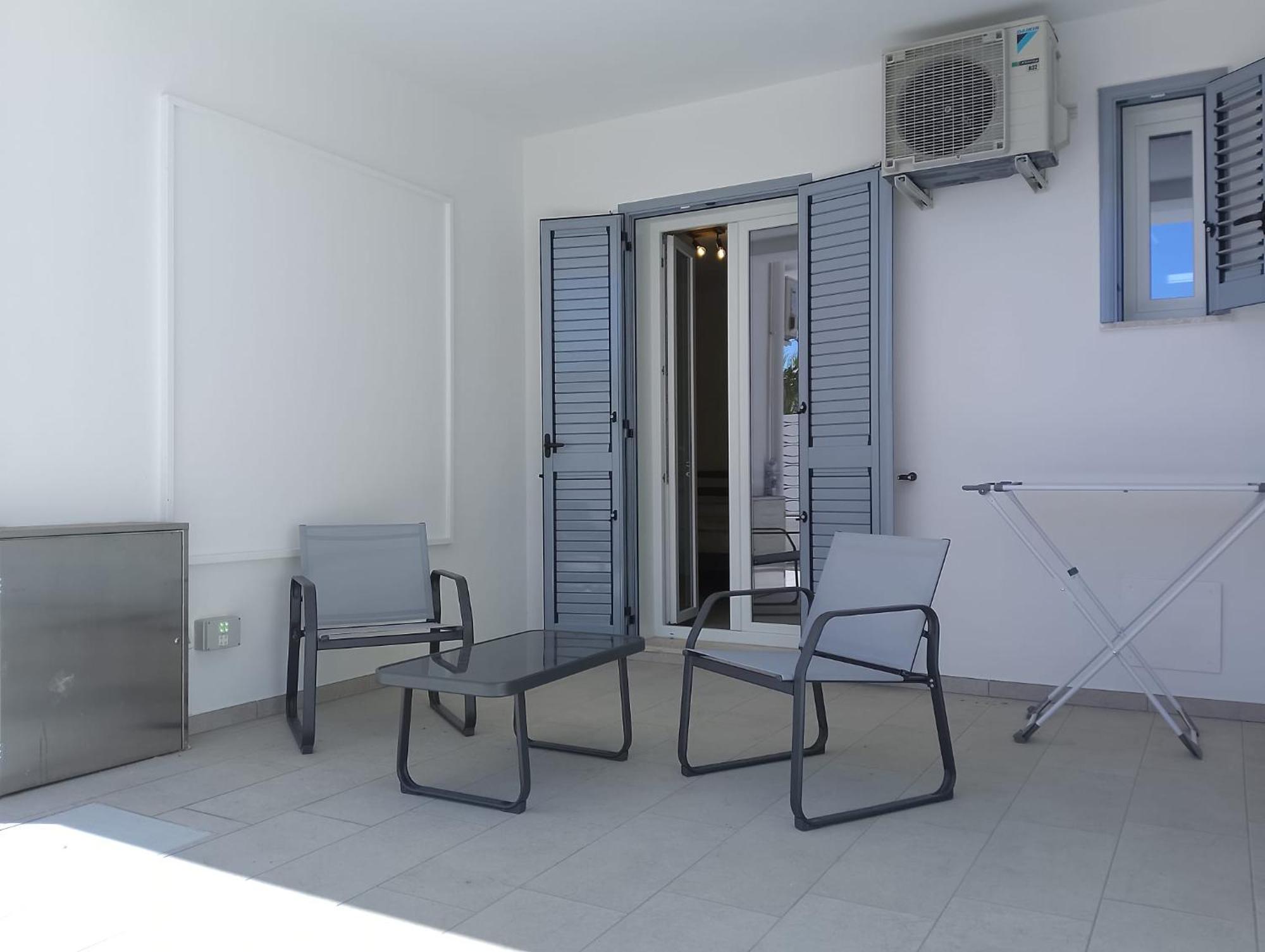 Punta Grossa Apartments By My Home Apulia 토레 라필로 외부 사진