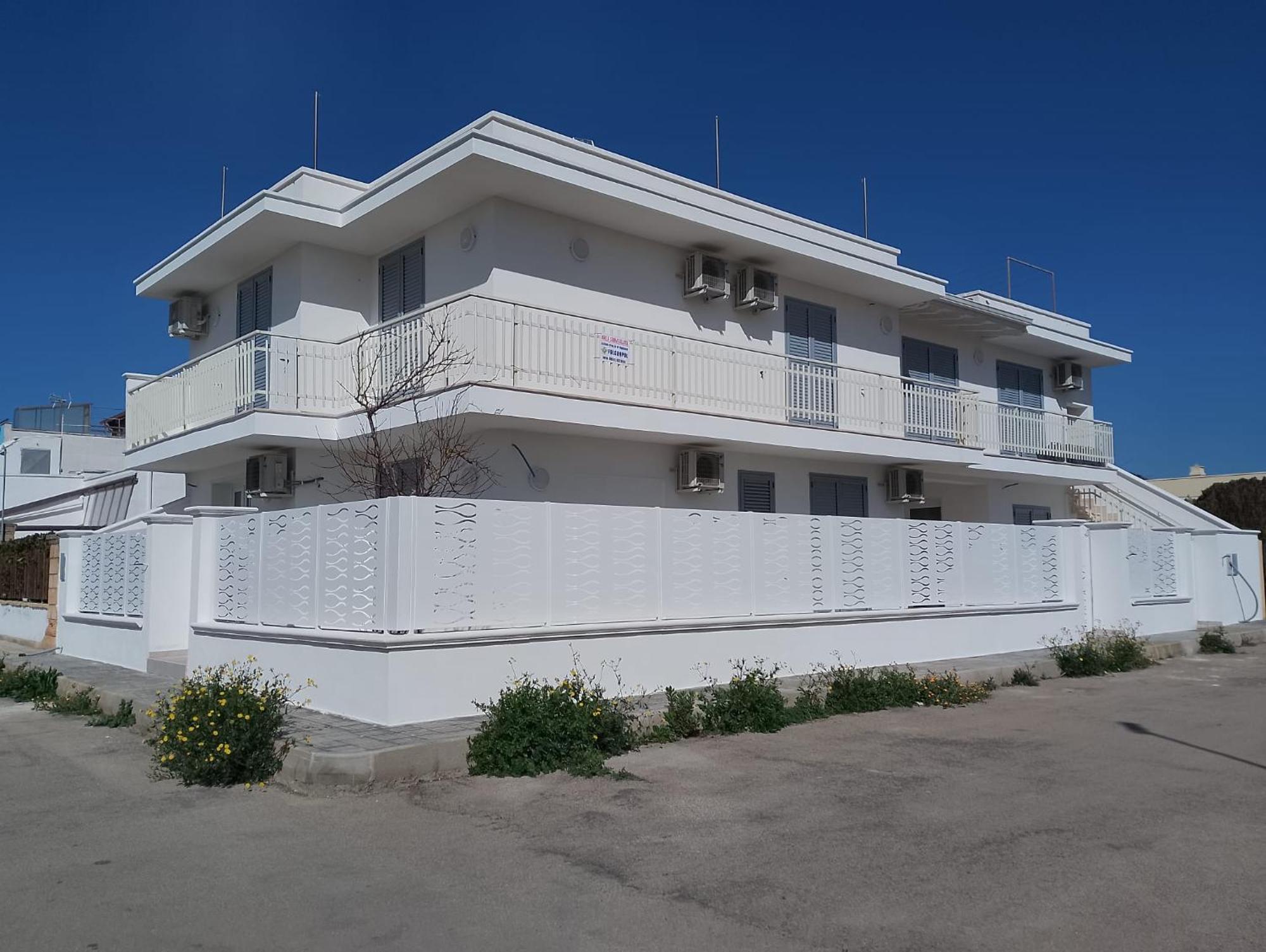 Punta Grossa Apartments By My Home Apulia 토레 라필로 외부 사진