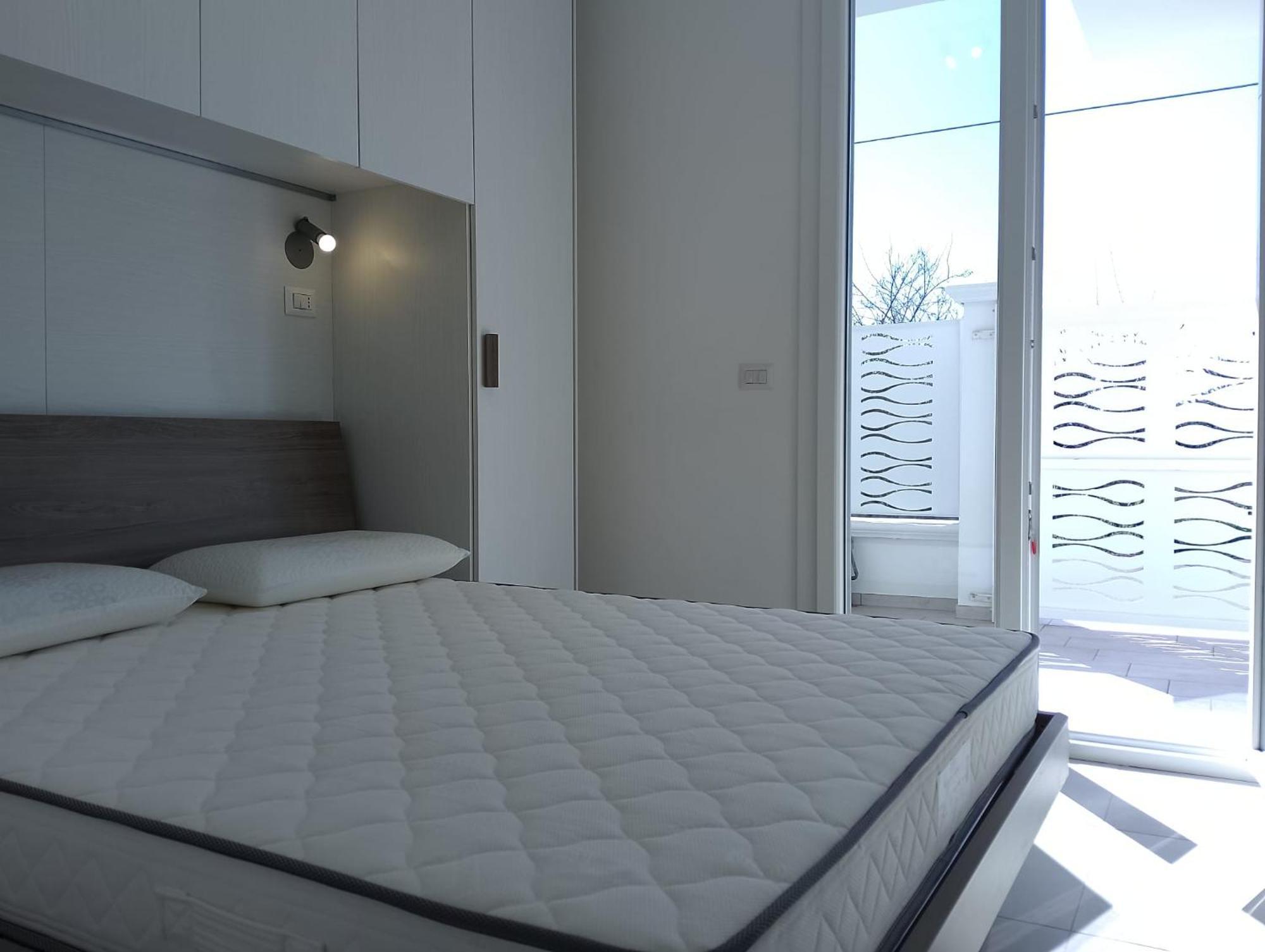 Punta Grossa Apartments By My Home Apulia 토레 라필로 외부 사진